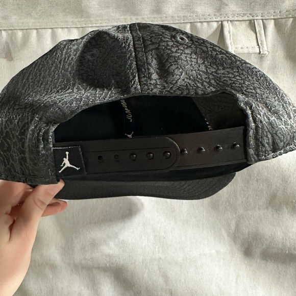 Jordan Hat Snapback Kids Gray Black Plain Logo Casual Adjustable Cap - Picture 6 of 6